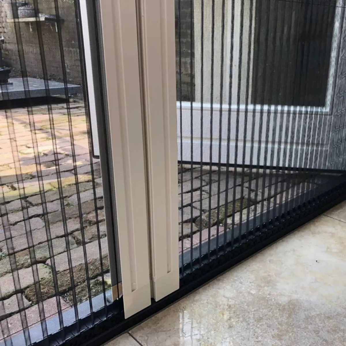 Kurtköy kış bahçesinde plise sineklik